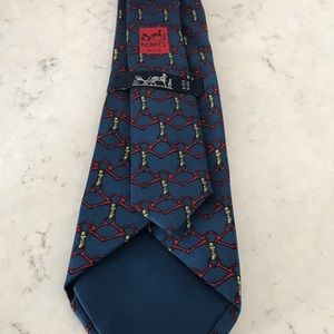 Hermès tie excellent condition